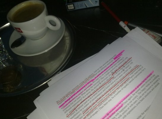 Kitchenette'te çeviri faaliyeti